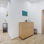 Spacious With 2 Bedrooms In Buda 2a Apartamento *