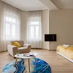 Spacious With 2 Bedrooms In Buda 2a Budapeste