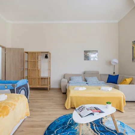 Apartamento Spacious With 2 Bedrooms In Buda 2a Budapest