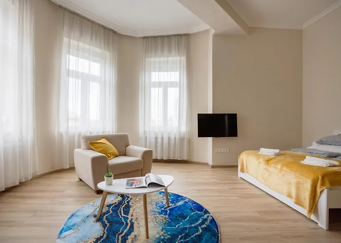 Spacious With 2 Bedrooms In Buda 2a Budapeszt
